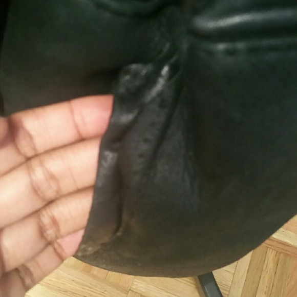 Women's Black Shearling Jacket - Picture 5 of 9